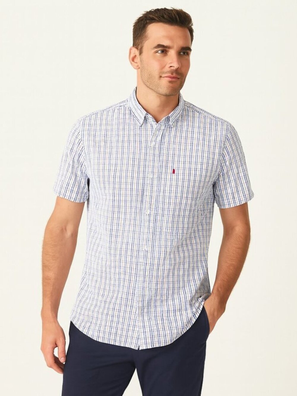 IZOD Shirt - Men's Medium - Blue Revival Plaid Button-Down Short Sleeve - Picture 4 of 5
